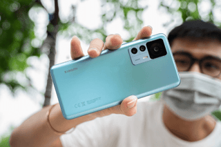 So sánh K50 Ultra với Xiaomi 12T: Cạnh tranh cam go