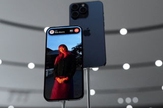 Có nên mua iPhone 15 Pro chính hãng không?