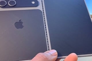 iPhone Fold sắp trình làng: Kỳ vọng và thách thức