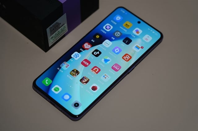 Top điện thoại dành cho người thích chụp hình đáng mua nhất tháng 4