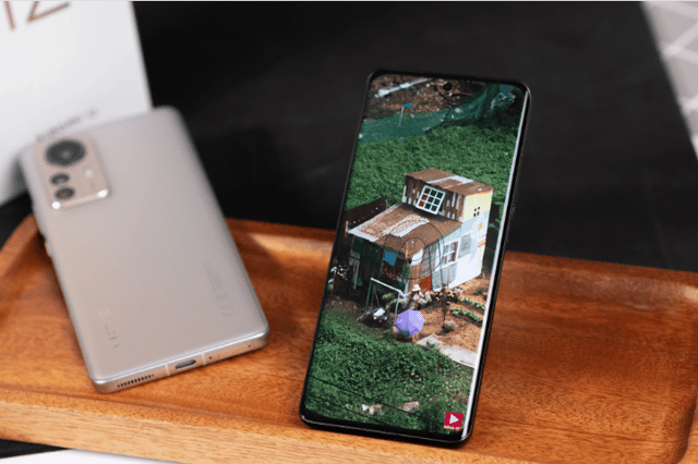 Có nên mua Xiaomi 12 5G chính hãng trong tầm giá 8 triệu đồng?