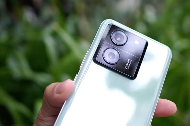 Có nên mua Xiaomi 13T chính hãng không?