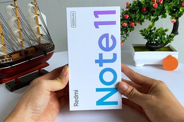 Điểm khác nhau giữa Redmi Note 11 5G với Note 11 chính hãng DGW