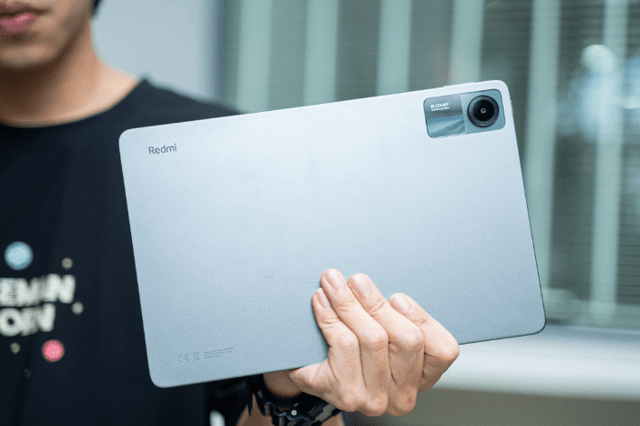 So sánh Xiaomi Redmi Pad SE với đối thủ