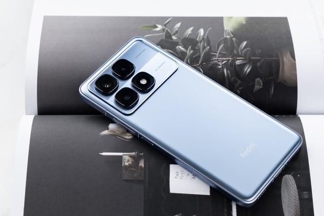 Đánh giá chi tiết Redmi K70 Ultra: Hiệu năng Dimensity 9300+ đỉnh cao, pin 5500mAh cực khủng, màn hình 144Hz mượt mà