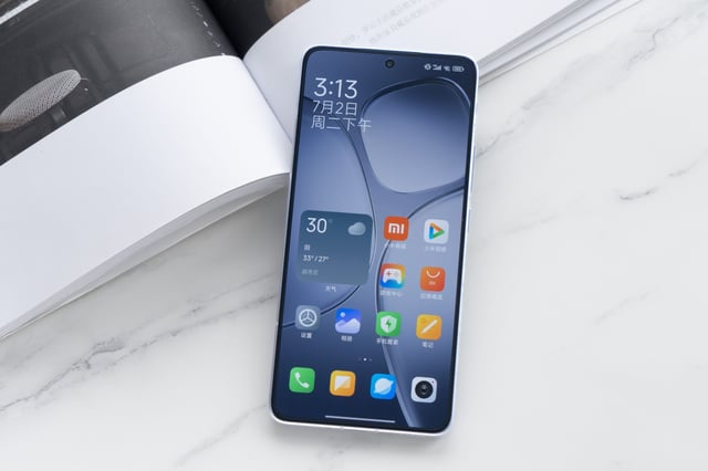 So sánh Redmi K70 Ultra với đối thủ cạnh tranh