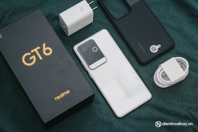 Đánh giá chi tiết Realme GT6 5G: Chip flagship hiệu năng đầu bảng, tản nhiệt khủng, pin trâu