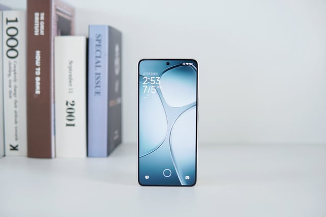 Top điện thoại từ 8-10 triệu đáng mua nhất tháng 12 năm 2024