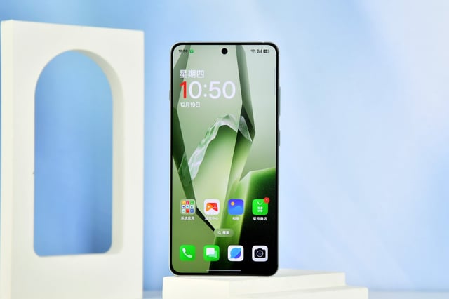 Top sản phẩm trên 10 triệu đáng mua nhất tháng 3