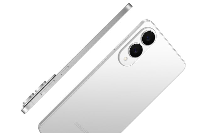 Samsung lý giải quyết định về pin cho Galaxy S25 Edge