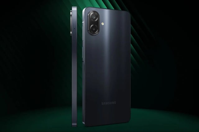 Điện thoại Samsung mới giá rẻ, nâng cấp phần mềm kéo dài 6 năm