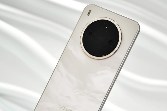 vivo Y500 Pro sắp lộ diện với camera siêu khủng và pin 7000mAh
