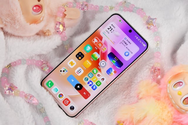 Top sản phẩm dành cho game thủ đáng mua nhất tháng 12/2025