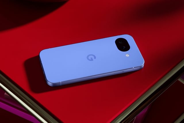 Google Pixel 10a nâng cấp sạc nhanh, đẩy mạnh tái chế với giá không đổi
