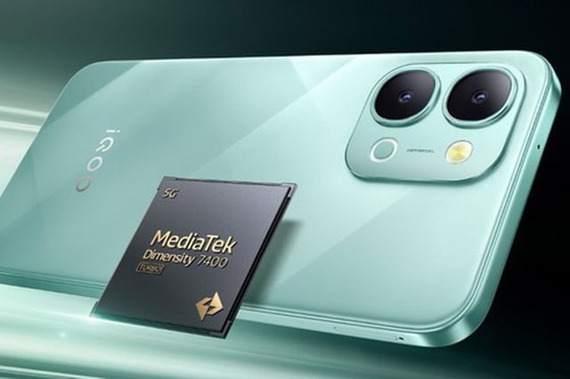 iQOO Z11x 5G với sức mạnh vượt trội với pin 7200mAh và chip Dimensity mới