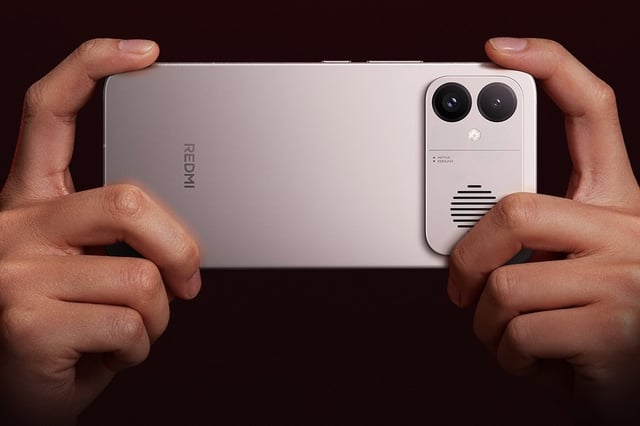 Redmi K90 Max Space Silver đột phá với thiết kế tối ưu cho game thủ